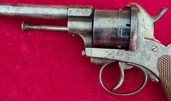 A fine 6 shot double action 13mm pin-fire revolver. Circa 1865. Good condition. Ref 3884.